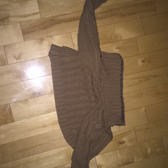 Sweater - Picture 3 of 3